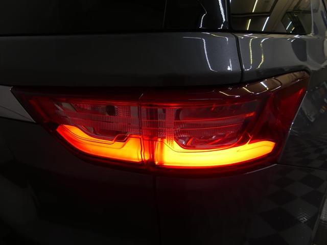 Photo of 2018 Gray Chevrolet Traverse