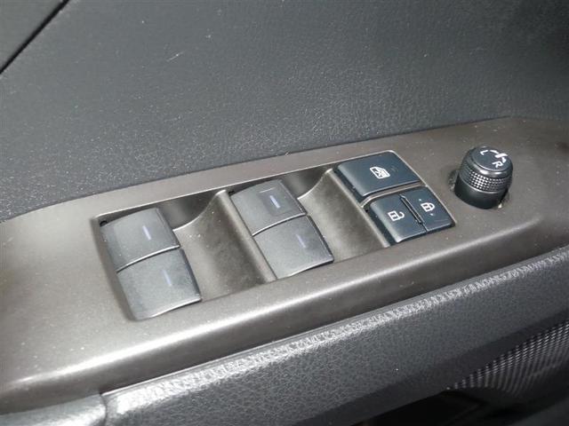 Photo of 2022 Midnight Black Metallic Toyota Camry