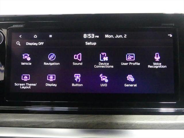 Photo of 2022 Ebony Black Kia K5