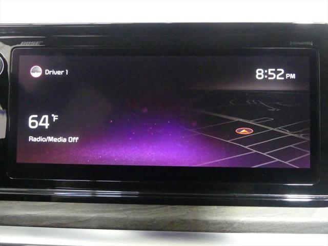 Photo of 2022 Ebony Black Kia K5