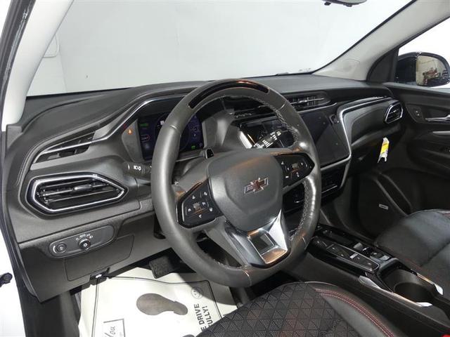 Photo of 2023 Summit White Chevrolet Bolt EUV