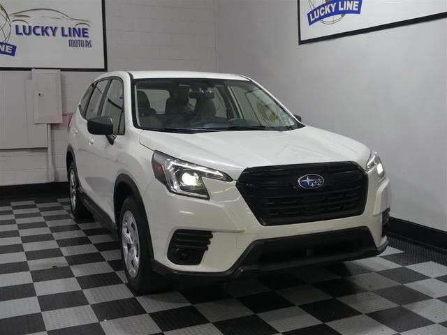 Photo of 2022 Crystal White Pearl Subaru Forester
