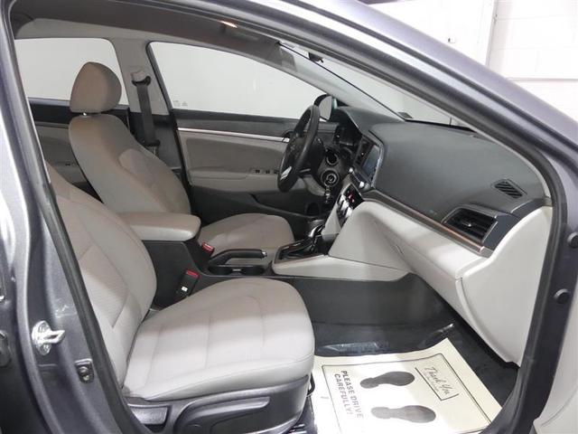 Photo of 2019 Galactic Gray Hyundai ELANTRA