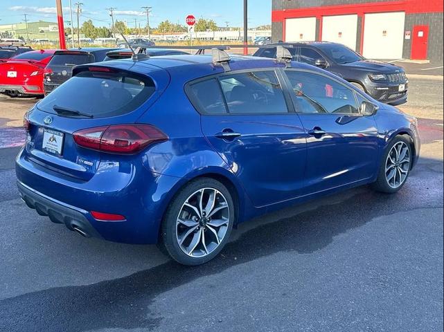 Photo of 2017 Deep Sea Blue Kia Forte