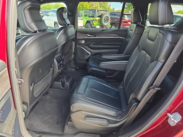 Photo of 2021 Velvet Red Pearlcoat Jeep Grand Cherokee L