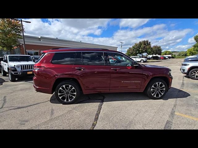Photo of 2021 Velvet Red Pearlcoat Jeep Grand Cherokee L