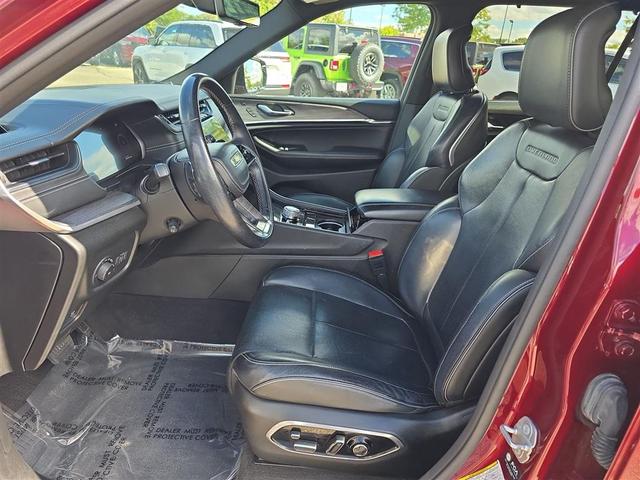 Photo of 2021 Velvet Red Pearlcoat Jeep Grand Cherokee L