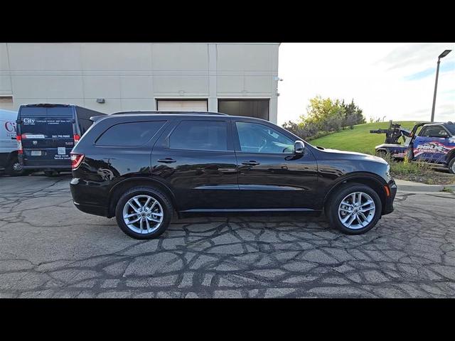 Photo of 2023 DB Black Crystal Clearcoat Dodge Durango