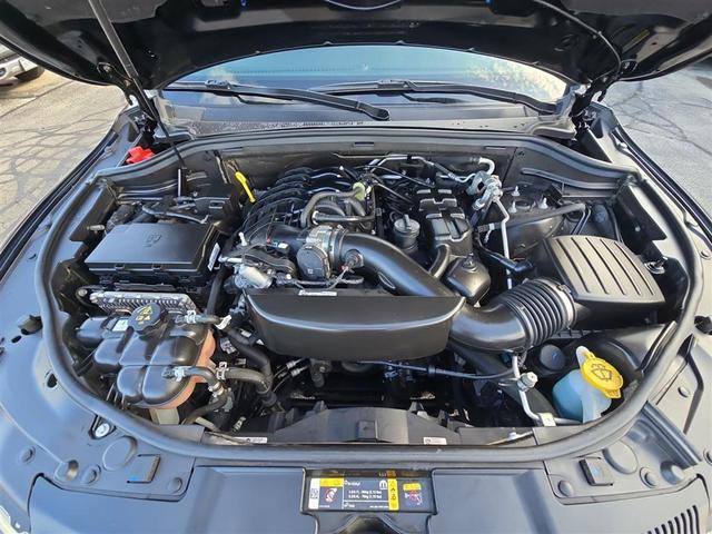 Photo of 2023 DB Black Crystal Clearcoat Dodge Durango