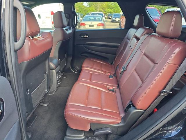Photo of 2023 DB Black Crystal Clearcoat Dodge Durango