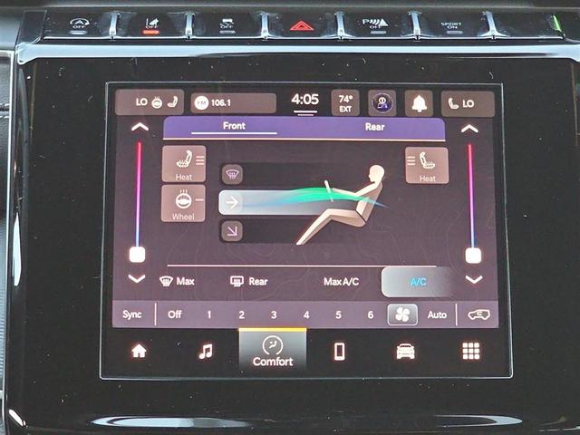 Photo of 2025 Silver Zynith Jeep Grand Cherokee L