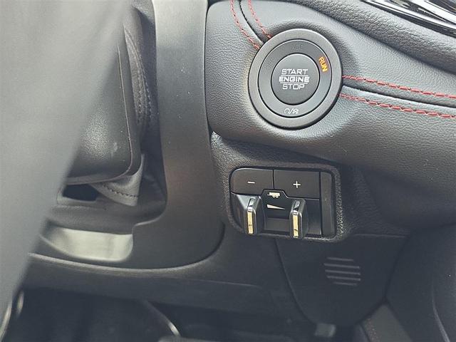 Photo of 2025 DB Black Crystal Clearcoat Dodge Durango