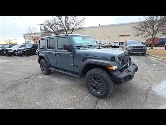 Photo of 2025 Anvil Clearcoat Jeep Wrangler