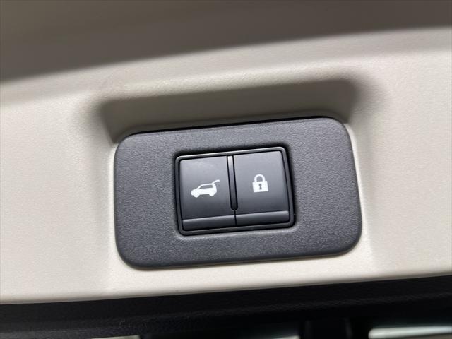 Photo of 2024 Boulder Gray Pearl Nissan ARIYA