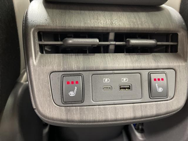 Photo of 2024 Boulder Gray Pearl Nissan ARIYA