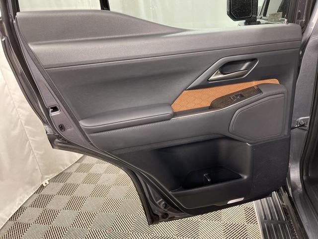 Photo of 2024 Gray Lexus GX 550