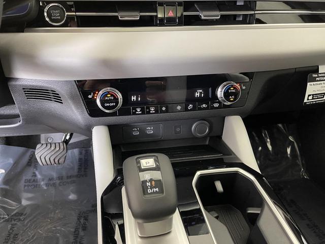 Photo of 2025 Black Diamond Mitsubishi Outlander