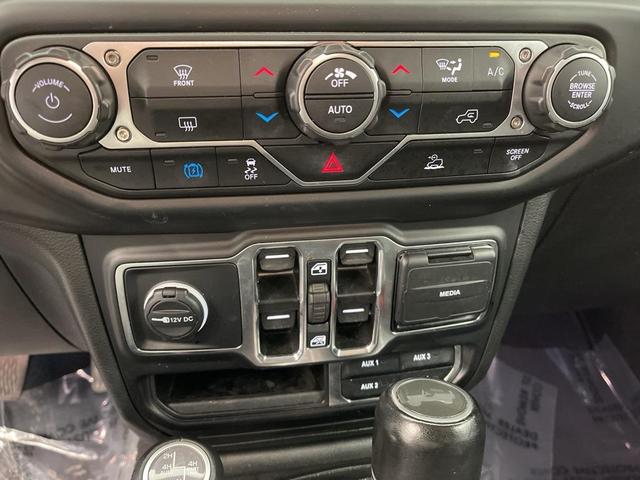 Photo of 2023 Silver Zynith Clearcoat Jeep Wrangler 4xe