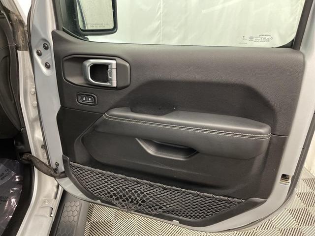 Photo of 2023 Silver Zynith Clearcoat Jeep Wrangler 4xe