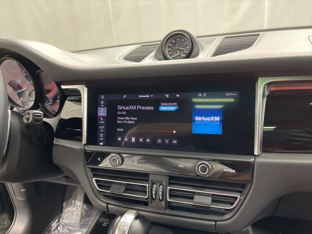 Photo of 2023 Gray Porsche Macan
