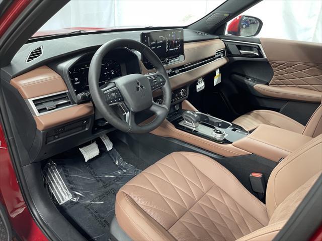 Photo of 2025 Red Diamond With Black Roof Mitsubishi Outlander