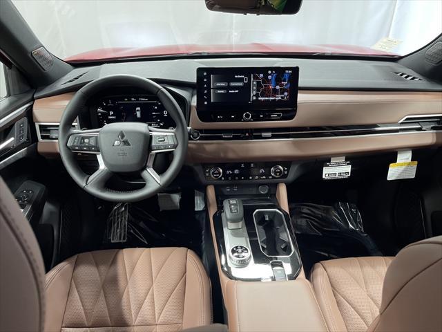 Photo of 2025 Red Diamond With Black Roof Mitsubishi Outlander