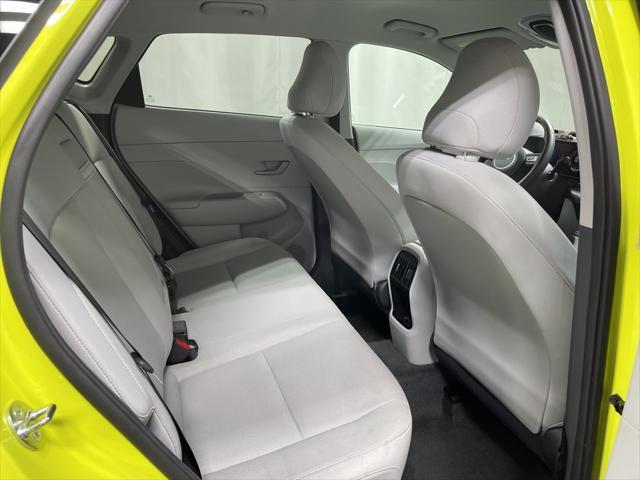 Photo of 2024 Neoteric Yellow Hyundai KONA