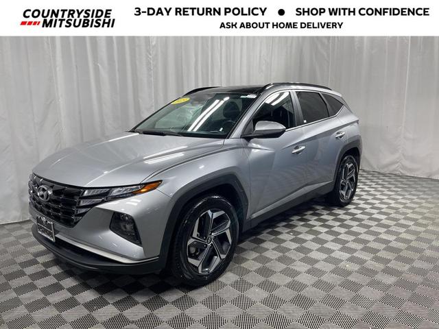 Photo of 2023 Shimmering Silver Hyundai TUCSON Hybrid