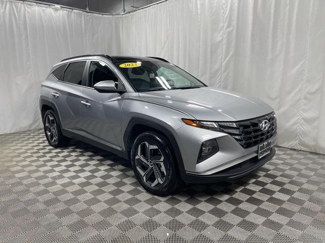 Photo of 2023 Shimmering Silver Hyundai TUCSON Hybrid
