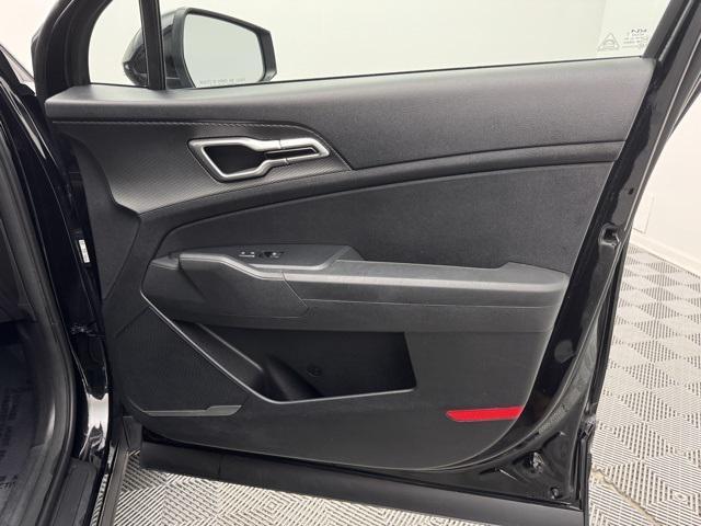 Photo of 2024 Fusion Black Kia Sportage