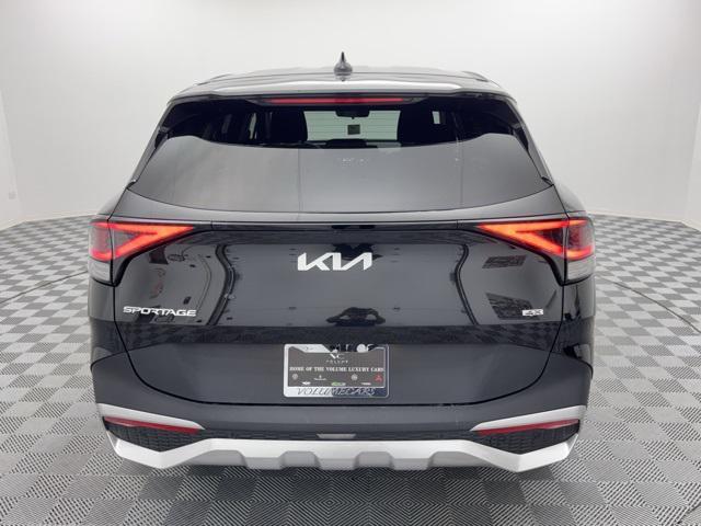 Photo of 2024 Fusion Black Kia Sportage