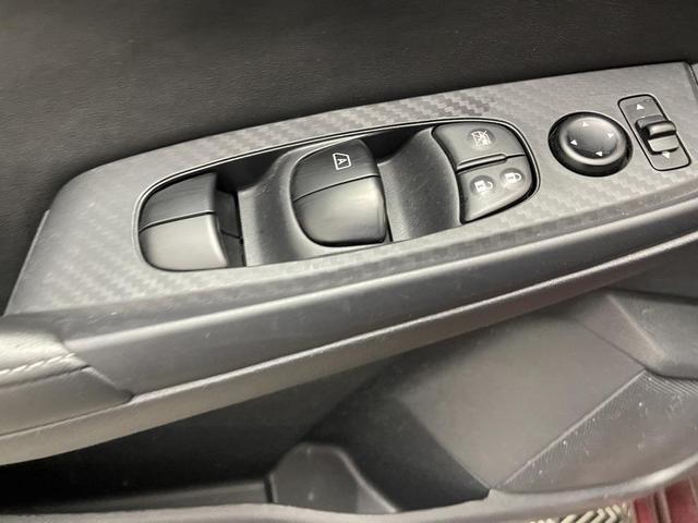 Photo of 2024 Rosewood Metallic Nissan Sentra