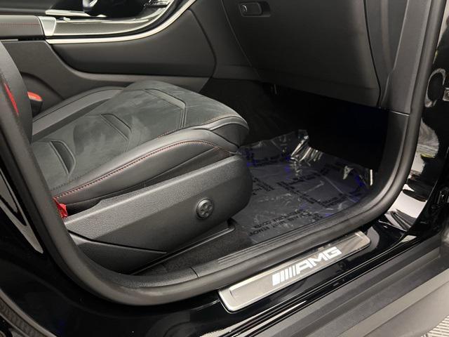Photo of 2024 Black Mercedes-Benz AMG GLC 43