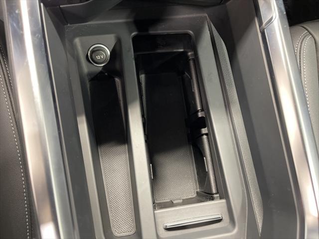 Photo of 2022 Gray Metallic Audi e-tron