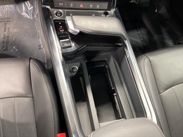 Photo of 2022 Gray Metallic Audi e-tron