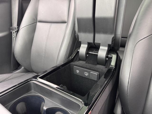 Photo of 2024 Black Land Rover Range Rover Velar
