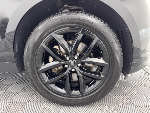 Photo of 2024 Black Land Rover Range Rover Velar
