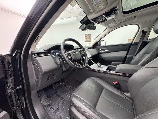 Photo of 2024 Black Land Rover Range Rover Velar