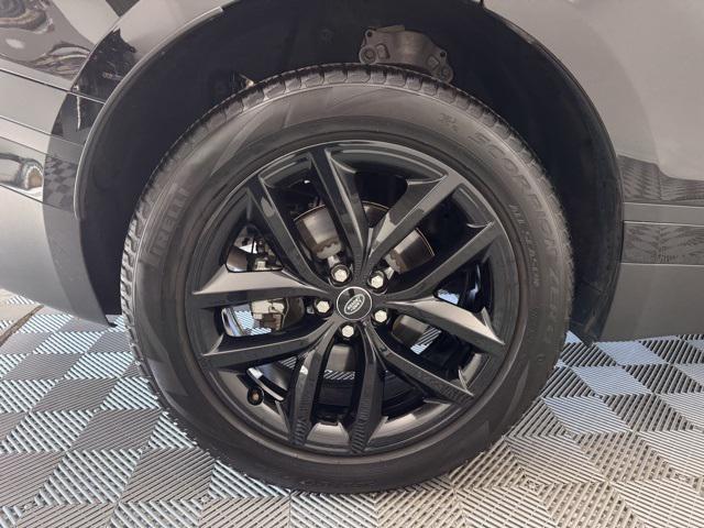 Photo of 2024 Black Land Rover Range Rover Velar