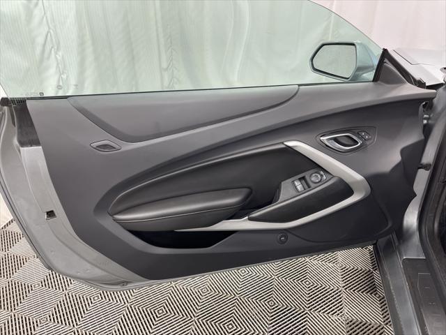 Photo of 2023 Sharkskin Metallic Chevrolet Camaro