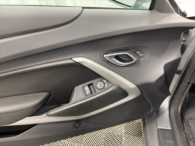 Photo of 2023 Sharkskin Metallic Chevrolet Camaro