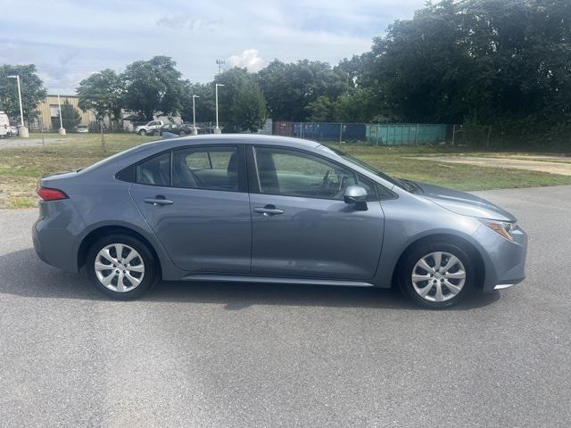 Photo of 2020 Celestite Toyota Corolla