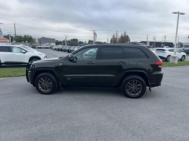 Photo of 2016 Recon Green Clearcoat Jeep Grand Cherokee