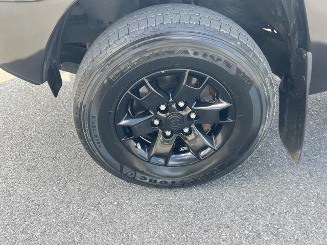 Photo of 2014 Black Toyota Tacoma
