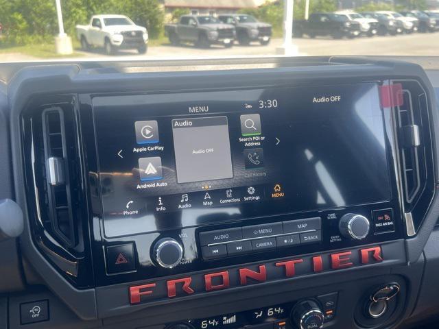 Photo of 2025 Glacier White Nissan Frontier