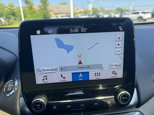 Photo of 2019 Diamond White Ford EcoSport