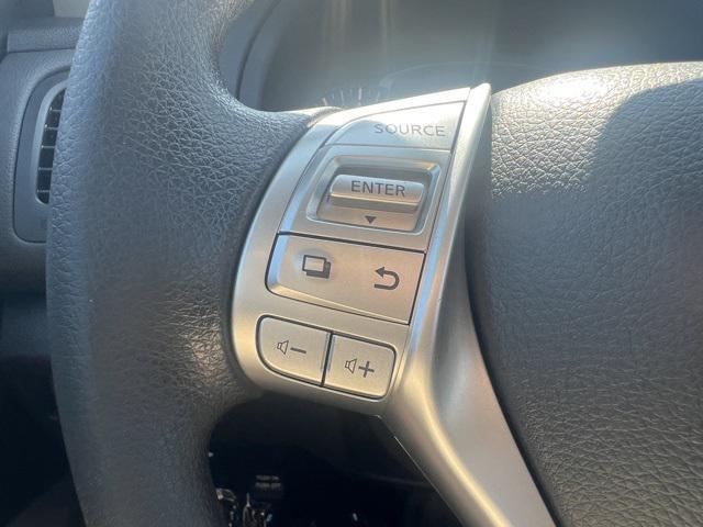 Photo of 2017 Cayenne Red Nissan Altima