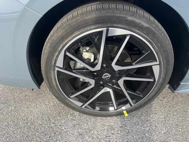 Photo of 2025 Atlantic Gray Metallic Nissan Sentra