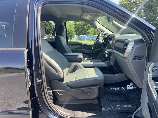 Photo of 2022 Blue Metallic Ford F-150