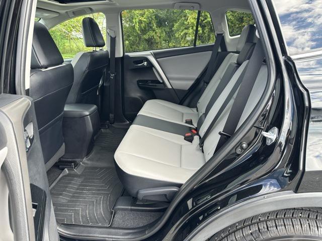 Photo of 2017 Black Toyota RAV4